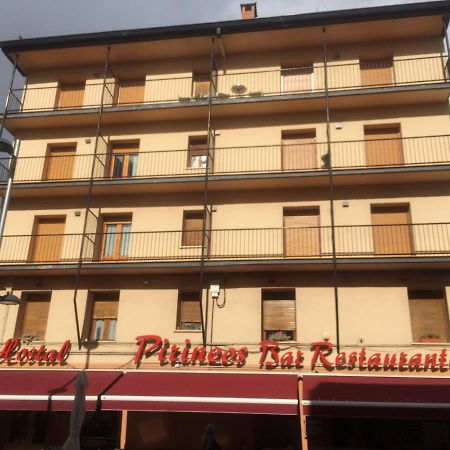 Hostal Pirineos אינסה מראה חיצוני תמונה